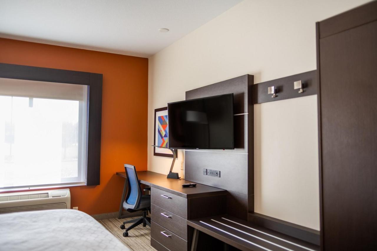 Holiday Inn Express & Suites Custer-Mt Rushmore Bagian luar foto