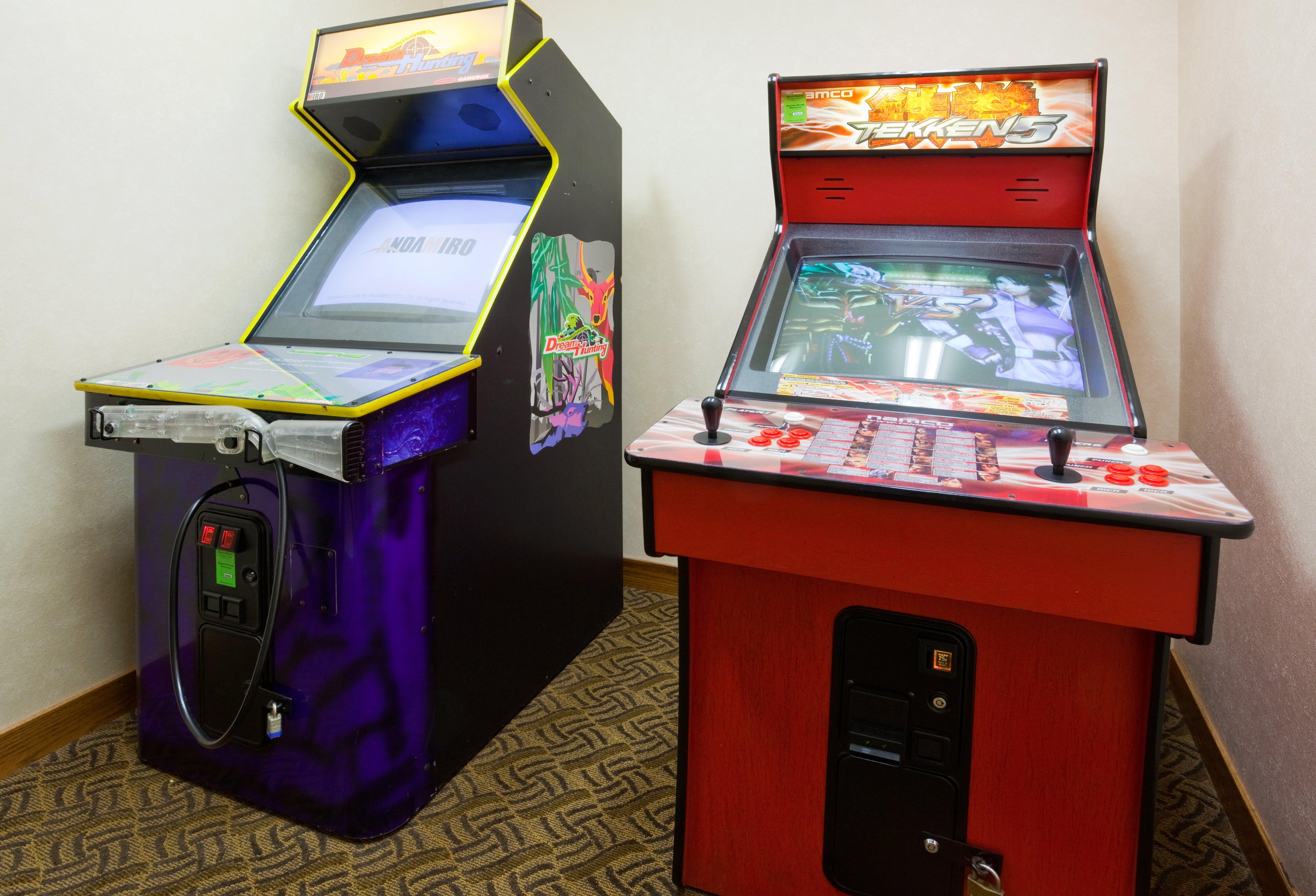 Holiday Inn Express & Suites Custer-Mt Rushmore Bagian luar foto