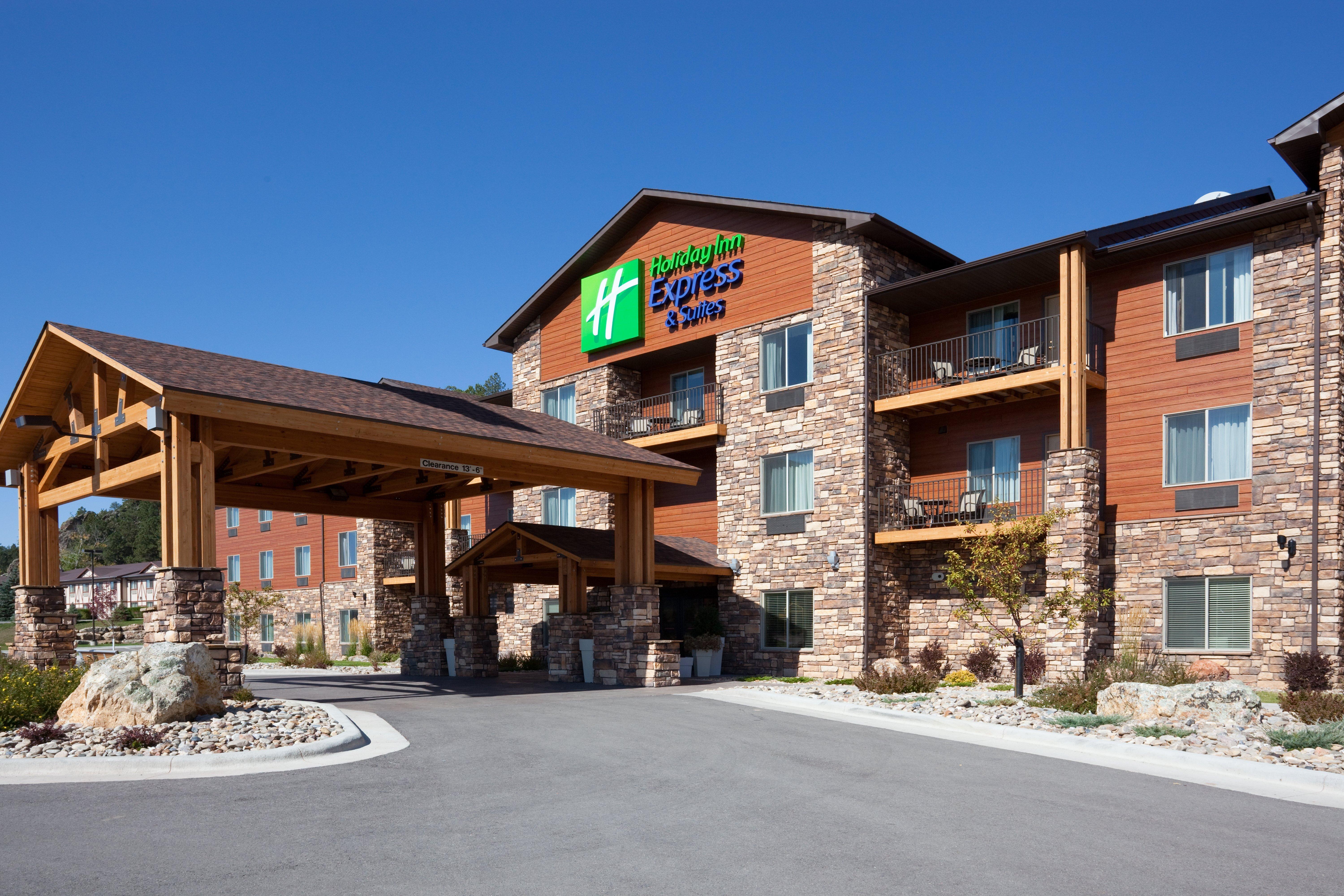 Holiday Inn Express & Suites Custer-Mt Rushmore Bagian luar foto